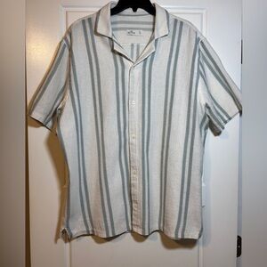 Hollister Men's White with Heather Green Stripes Button Down Shirt